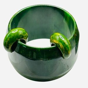 Wide Chunky Marbled Spinach Bakelite Bangle Bracelet Earring Set